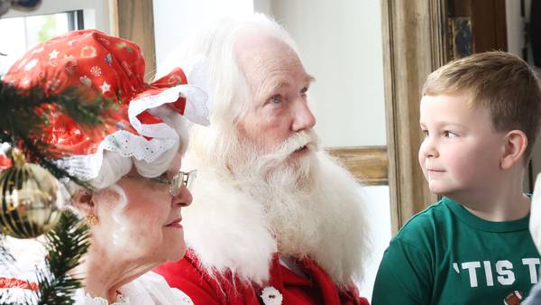 Photos: Princeton's annual Christmas walk lights up the season