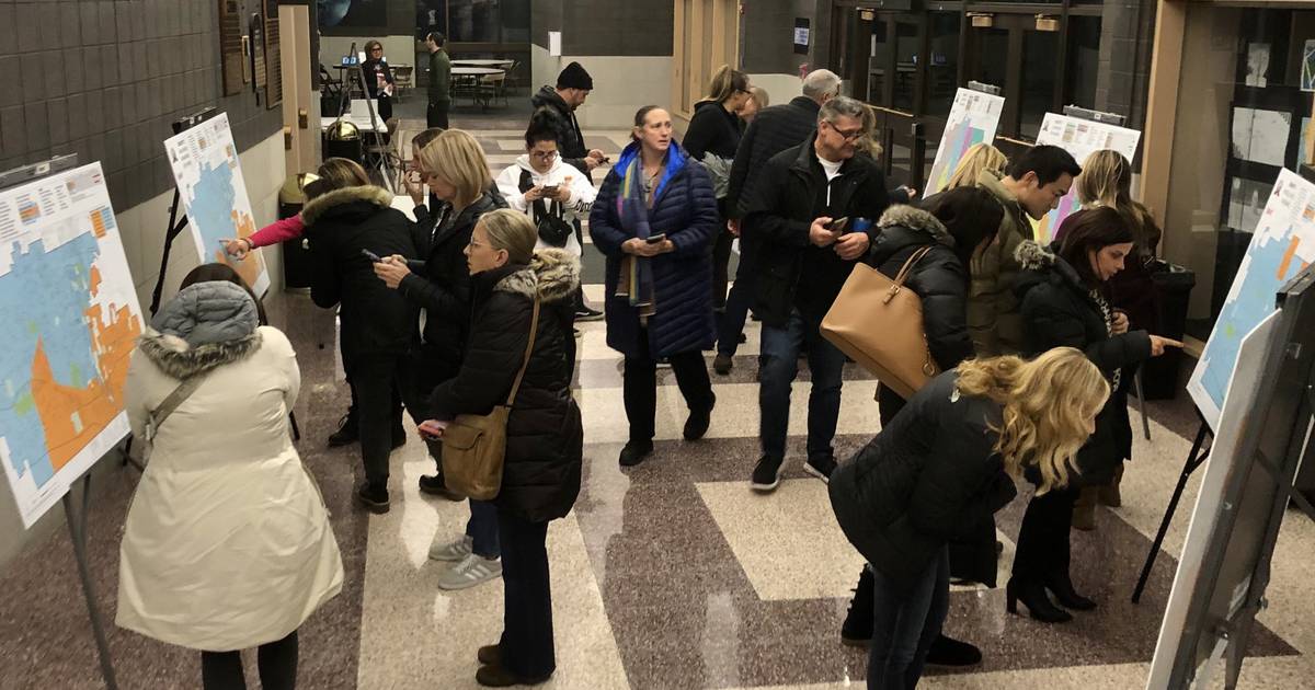 St Charles School District still mulling elementary enrollment zone