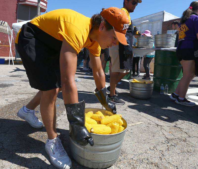 Photos Mendota celebrates 74th annual Sweet Corn Festival Shaw Local