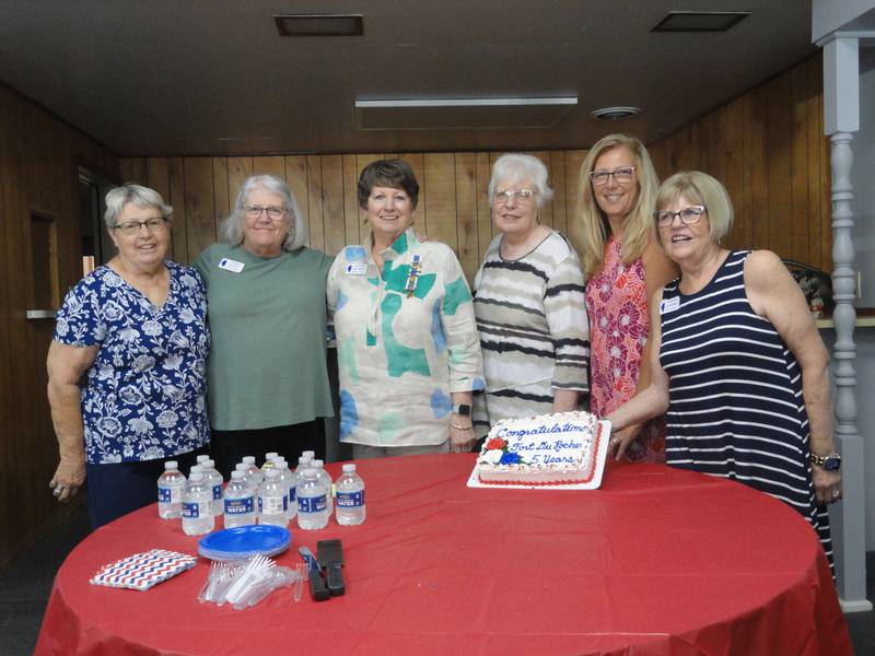 Fort du Rocher organizing members are Alice Giberson, Jan Koch, Leslie Althaus, Betty Baughman, Ann Goy and Carolyn Schultz.
