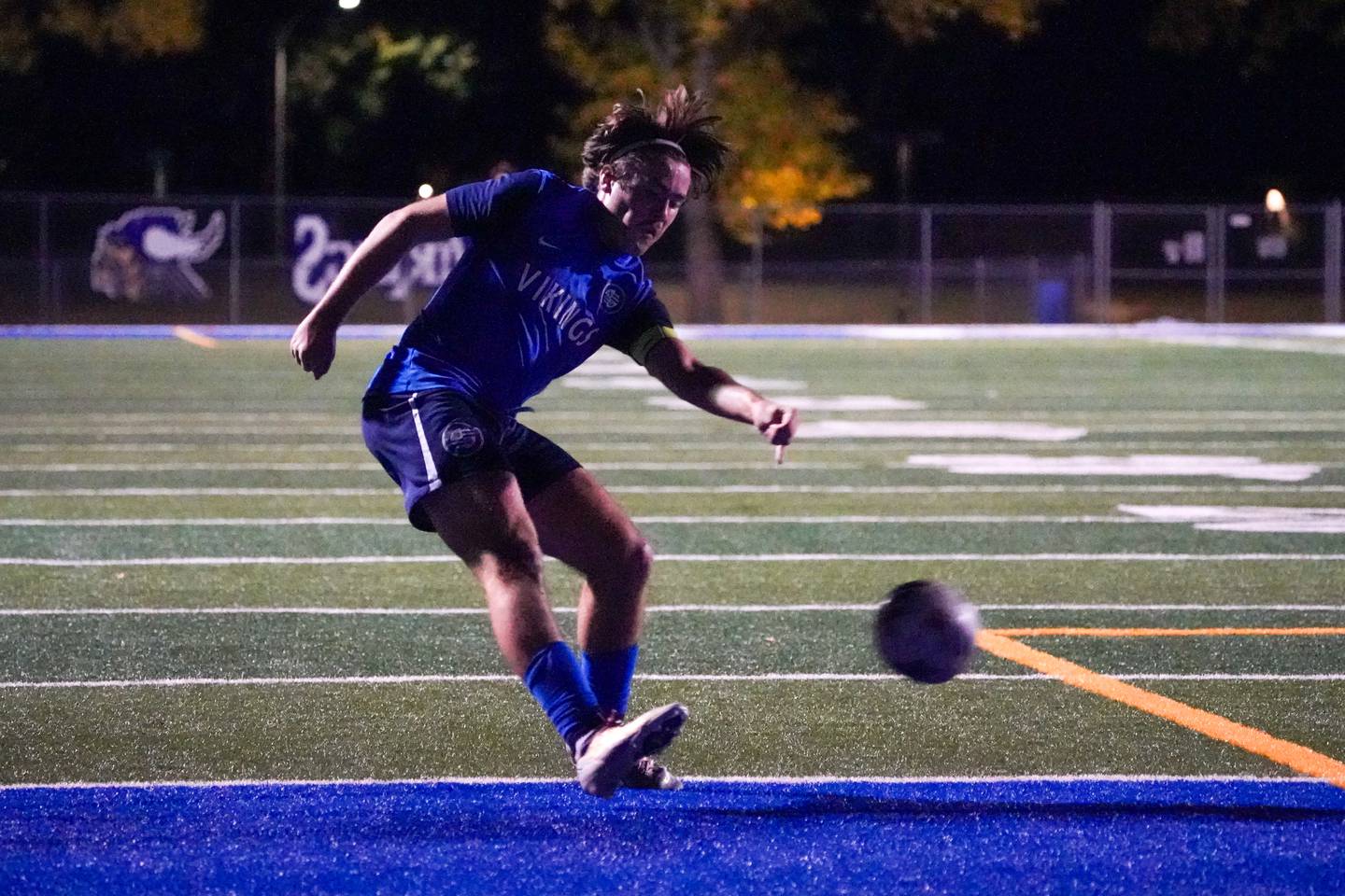 Geneva’s Caleb Kelly (9) hits a cross outside of the box against St. Charles East during a DuKane Conference game at Geneva High School on Tuesday, Oct. 14, 2025.
