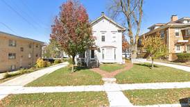 Elgin: Single-family home sells for $397,000