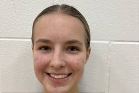 Macie Jones comes up clutch at free-throw line, Yorkville holds off Oswego