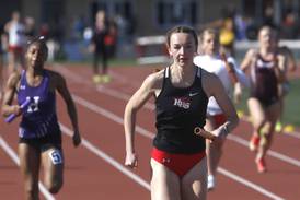 Huntley girls win Fox Valley Conference meet by nearly 100 points