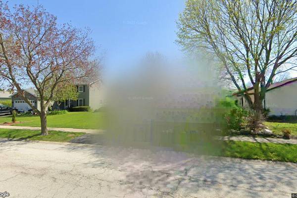 Three-bedroom home sells in North Aurora for $365,000