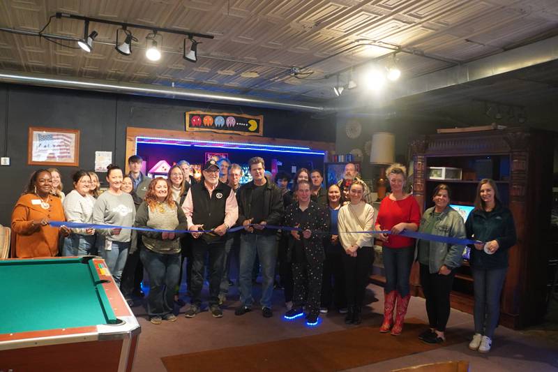 On Friday, Nov. 21, 2025, a ribboncutting ceremony was held for Royal Arcade, a new arcade space inside local ice cream shop Roiel Scoop at 316 N. 6th St.