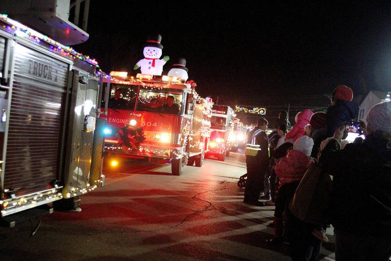 Oswego plans downtown Christmas Walk parade on special date Shaw Local