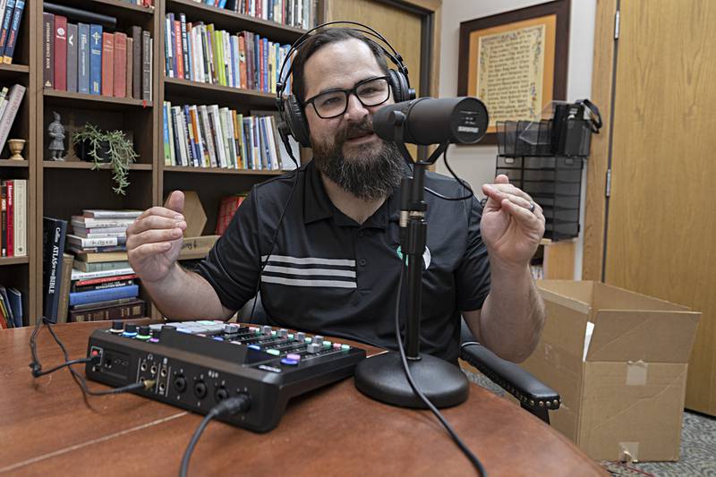 Drew Williams has interviewed River Country personality Sam Ramirez, sheriff John Booker, former Sterling mayor Skip Lee and many others for his podcast “Sauk Valley Spotlight.”