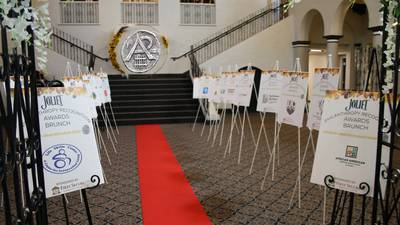 Joliet restaurant group honors Will County nonprofits