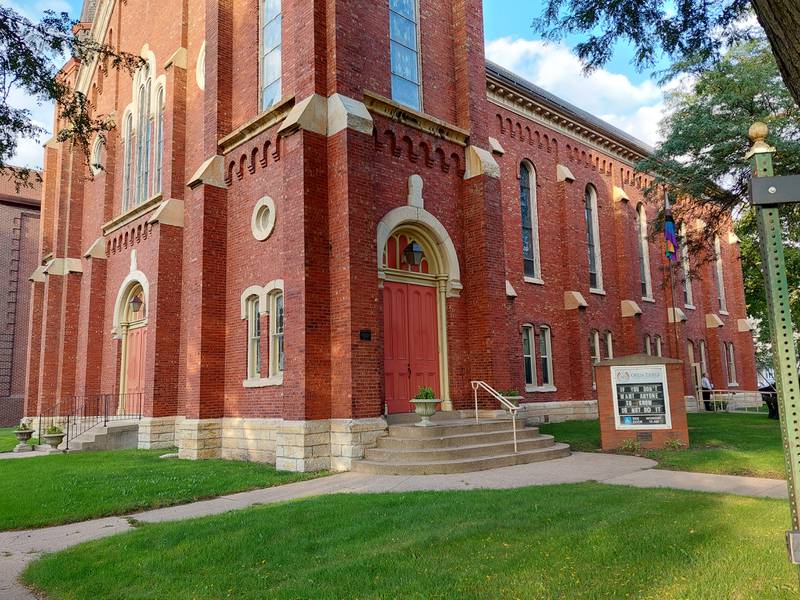 The Open Table United Church of Christ will be the new home of the Ottawa Center for the Arts.
