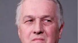 Convicted sex offender arrested in Joliet for allegedly taking photographs of minors