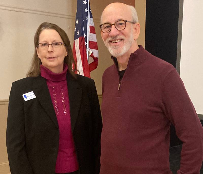 Tom Wadsworth (right) recently spoke to the Rochelle Chapter, Daughters of the American Revolution. He is shown with Chapter Vice Regent Rena Burgess.