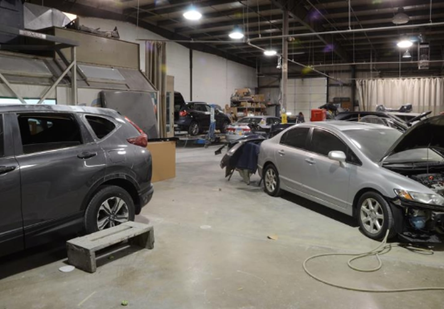 St. Charles Collision Experts offers certified technicians specialized in collision repair services, including dent and frame repair, paint-less dent repair, paint services and other auto body services.