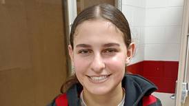 Aria Mazza explodes for 25 first-half points, leads Benet to blowout of Libertyville at Coach Kipp Hoopsfest