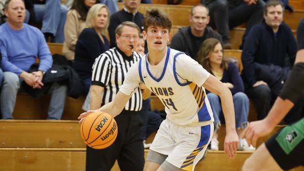 Suburban Life boys basketball notebook: Lyons, after some growing pains, back in the hunt for WSC Silver title