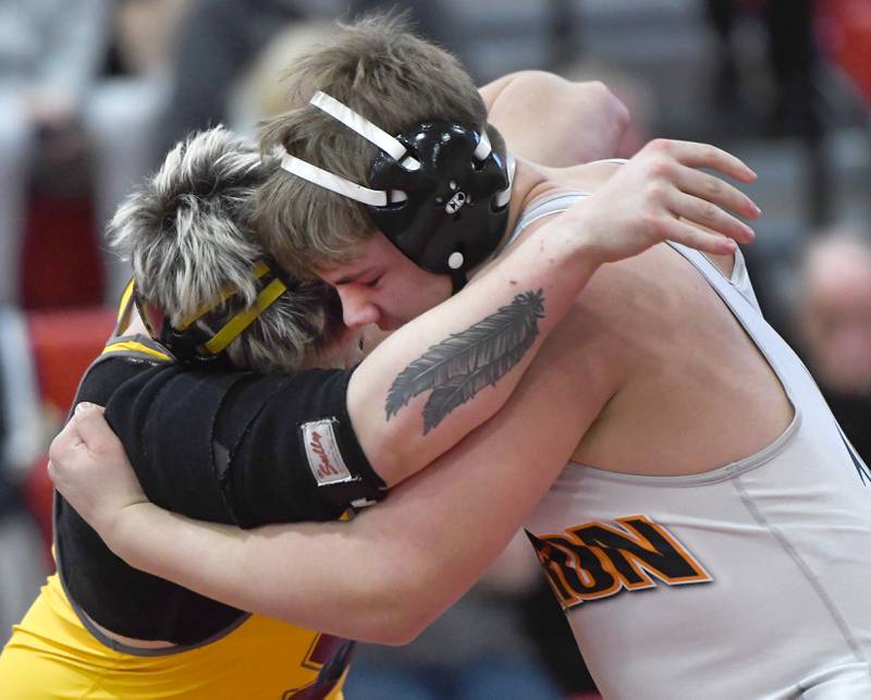 Byron's Riley Boyer (right) and Lena- Winslow's Jeremiah Luke battle in the 285--pound championship match at the 1A Stillman Valley Regional on Saturday, Jan. 31, 2026.