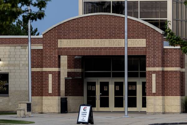 Plainfield East offers a four-day summer art program 