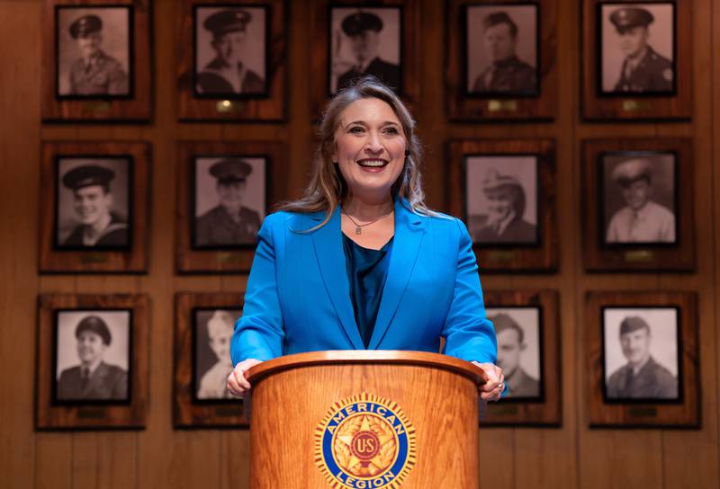 Paramount Theatre’s BOLD Series production What the Constitution Means to Me features Cory Goodrich as Heidi. Lauren Berman directs. Performances are October 4-November 12, 2023 at Paramount’s Copley Theatre, 8 E. Galena Blvd. in downtown Aurora. Tickets: paramountaurora.com or (630) 896-6666. Credit: Liz Lauren