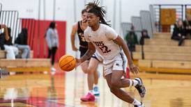 Braydon Porter rocks the rim, Yorkville slams past Minooka