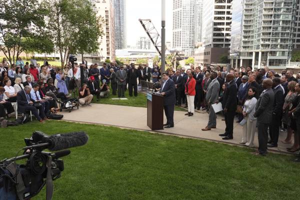 Rich Miller: Business leaders show up to take stand with Pritzker
