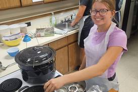 Photos: Princeton High School foods class uses local historic grapes to create 147 pints of jelly