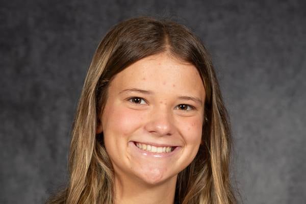 Oetting named Newman High School student of the month