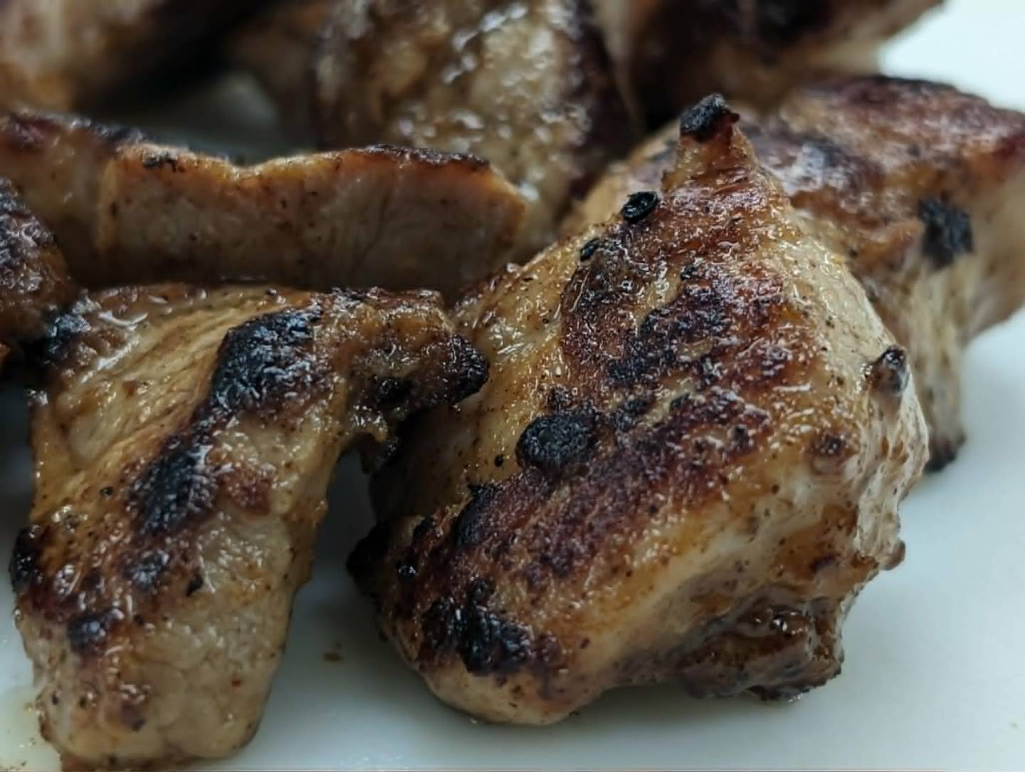 Enjoy the tradition of grilling for 2026 Memorial weekend and save money by using less expensive chicken legs and thighs instead of beef or chicken breasts.