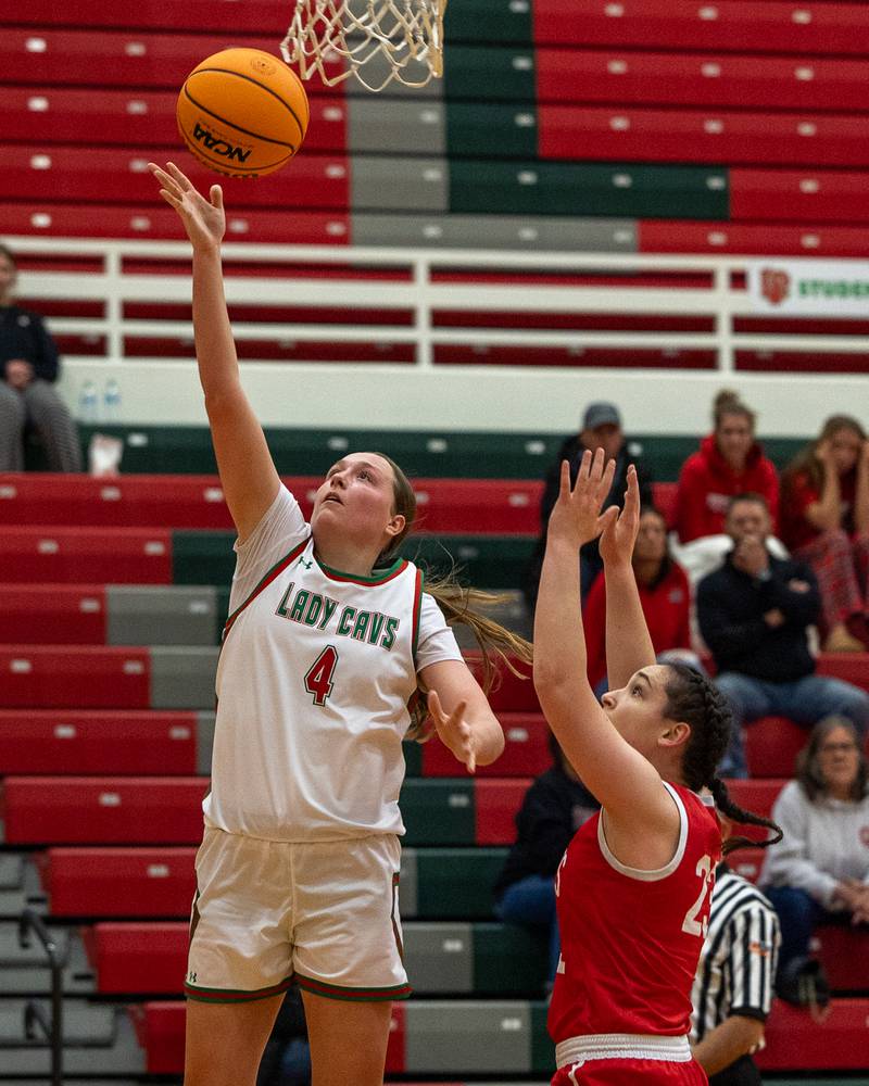 Alexus Hines (4) of LaSalle-Peru lays up ball on Wednesday, December 17, 2025 at Sellet Gymnasium in LaSalle.