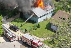 Peru residential fire forces evacuation; pets unaccounted for