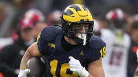 Chicago Bears select Michigan tight end Colston Loveland with No. 10 pick