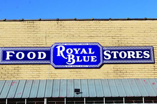 Stillman Valley businesses are royally hand-in-hand
