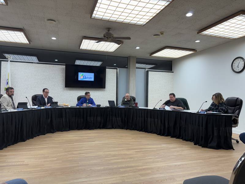 Oglesby City Council members discuss the proposal to transition to a managerial form of government during their regular meeting on Monday, Dec. 16. The issue is set to appear as a question on the ballot in April.