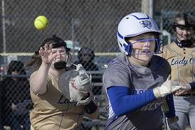 Softball: Marquette’s homer barrage blows away Princeton