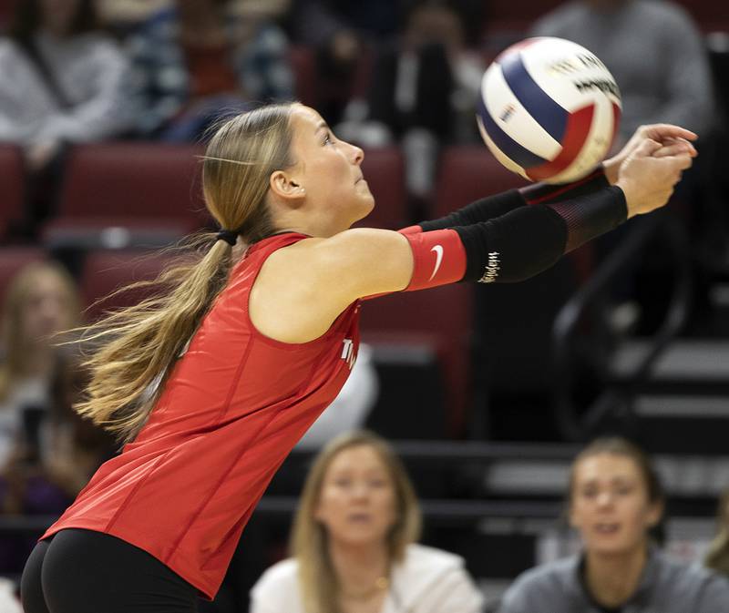 Timothy Christian's Etta Slinkman makes a play against El Paso-Gridley Saturday, Nov. 16, 2024, in the Class 2A third place state volleyball match at CEFCU Arena in Normal.