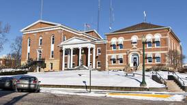 Eight attorneys apply to fill associate judge vacancy