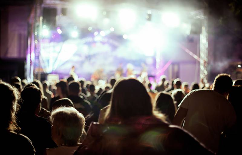 Huey Lewis & The News Tribute Band will perform at Raue Center for the Arts on Jan. 9, 2026.