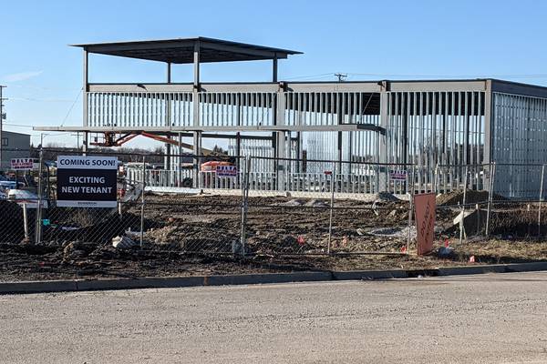 Construction begins on new grocery store in Oswego
