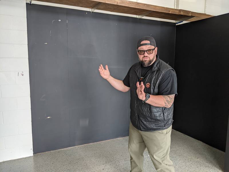 Billy Bricks Pizza CEO Ric Gruber talks about plans for Billy Bricks Pizza and Moo Joe’s ice cream to open in a vacant building at 5 S. Madison St., next door to Freddie’s Off the Chain restaurant and across Jefferson Street from the Oswego Public Library.