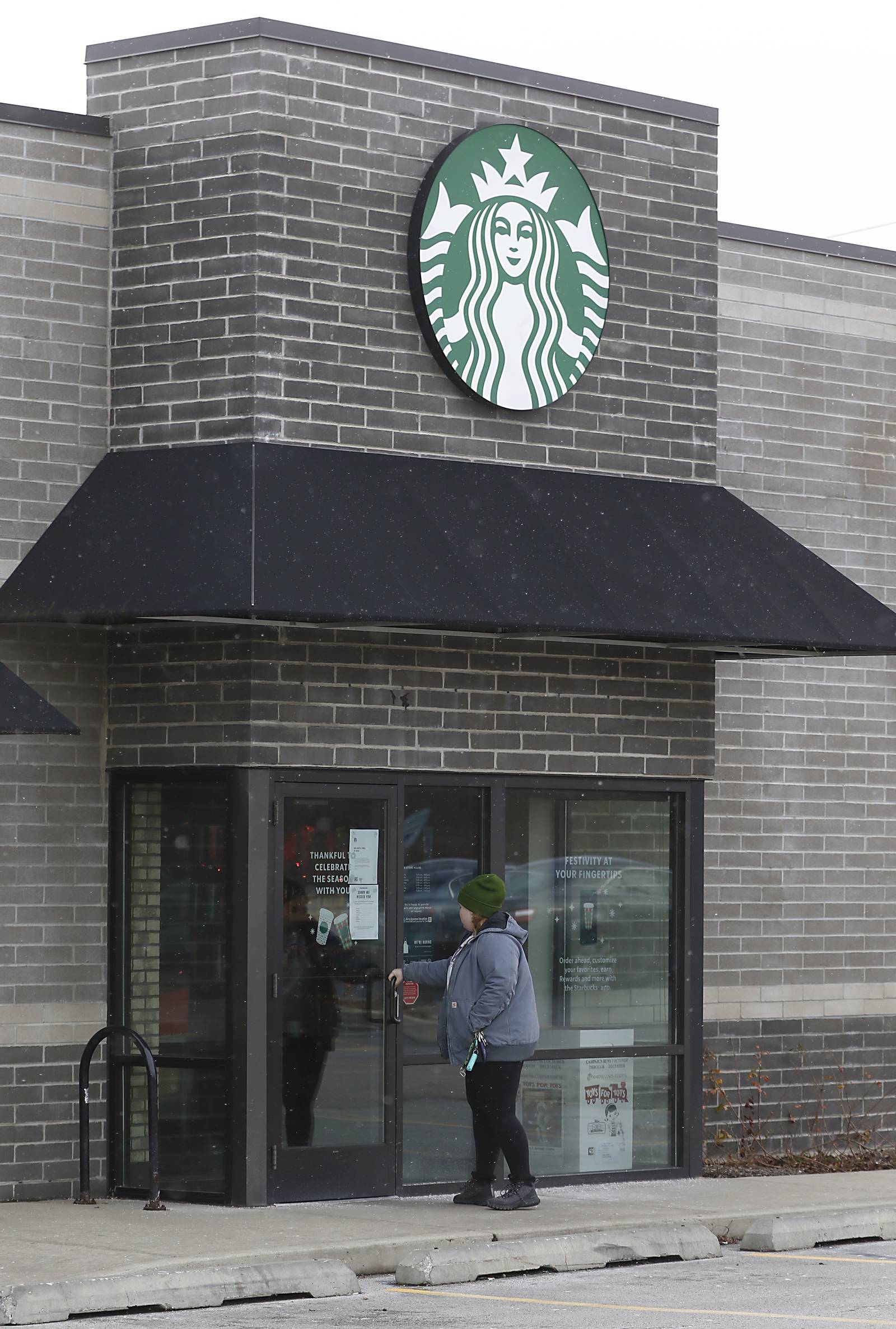 Hanging out at Starbucks will cost you as company reverses its open