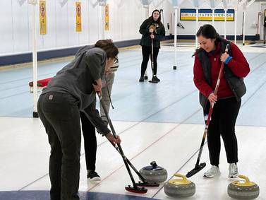 IVCC, Waltham Curling Club offer beginner lessons in March
