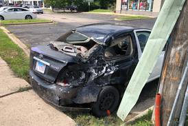 18-year-old charged with DUI in crash that killed 2 young people in McHenry Monday