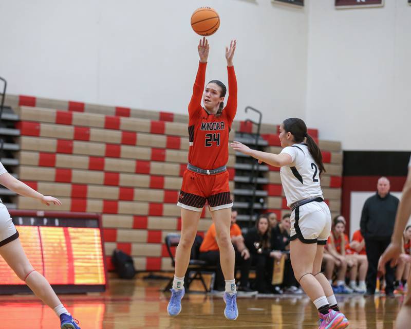 Minooka's Madelyn Kiper (24) shoots a jumper during their basketball game between Minooka at Plainfield North. Feb 06, 2025 in Plainfield.