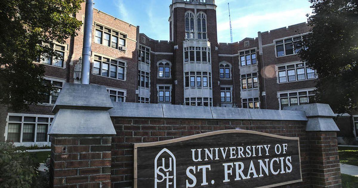 University of St. Francis to freeze tuition, housing prices until fall