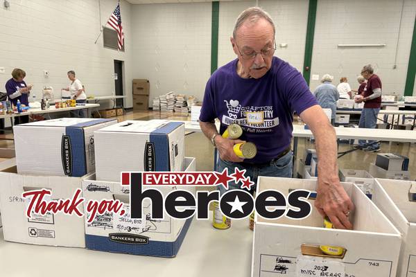 Food pantry volunteers make sure hungry neighbors are fed, with dignity