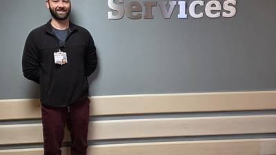 Joliet emergency medicine tech, veteran found new way to serve