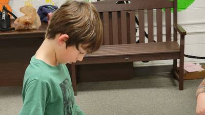 Leaf River Soaring Eagles make tie blankets for 4-H Cares project