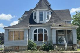 Former convent, resale shop torn down in Peru
