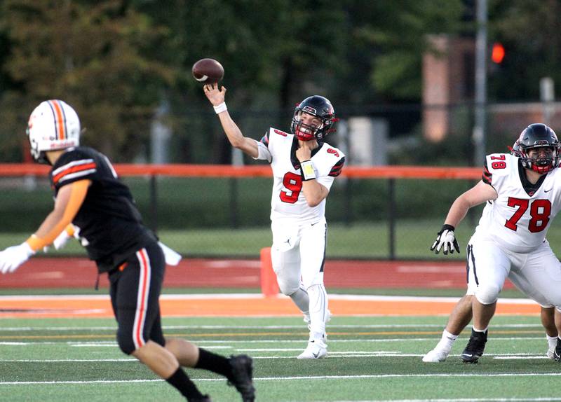 photos-st-charles-east-vs-lincoln-way-central-football-shaw-local