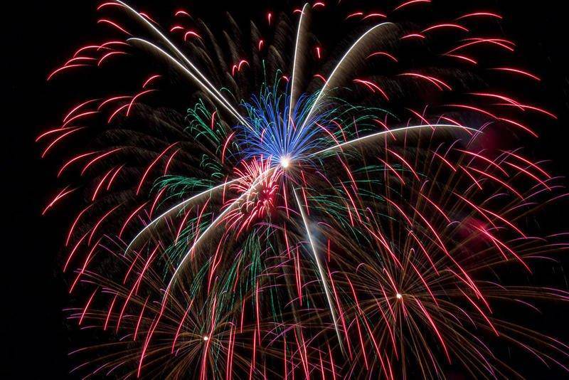 Fireworks to light up McHenry skies July 4 Shaw Local