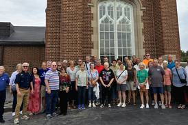 L-P High School Class of 1975 breaks attendance record at 50th reunion